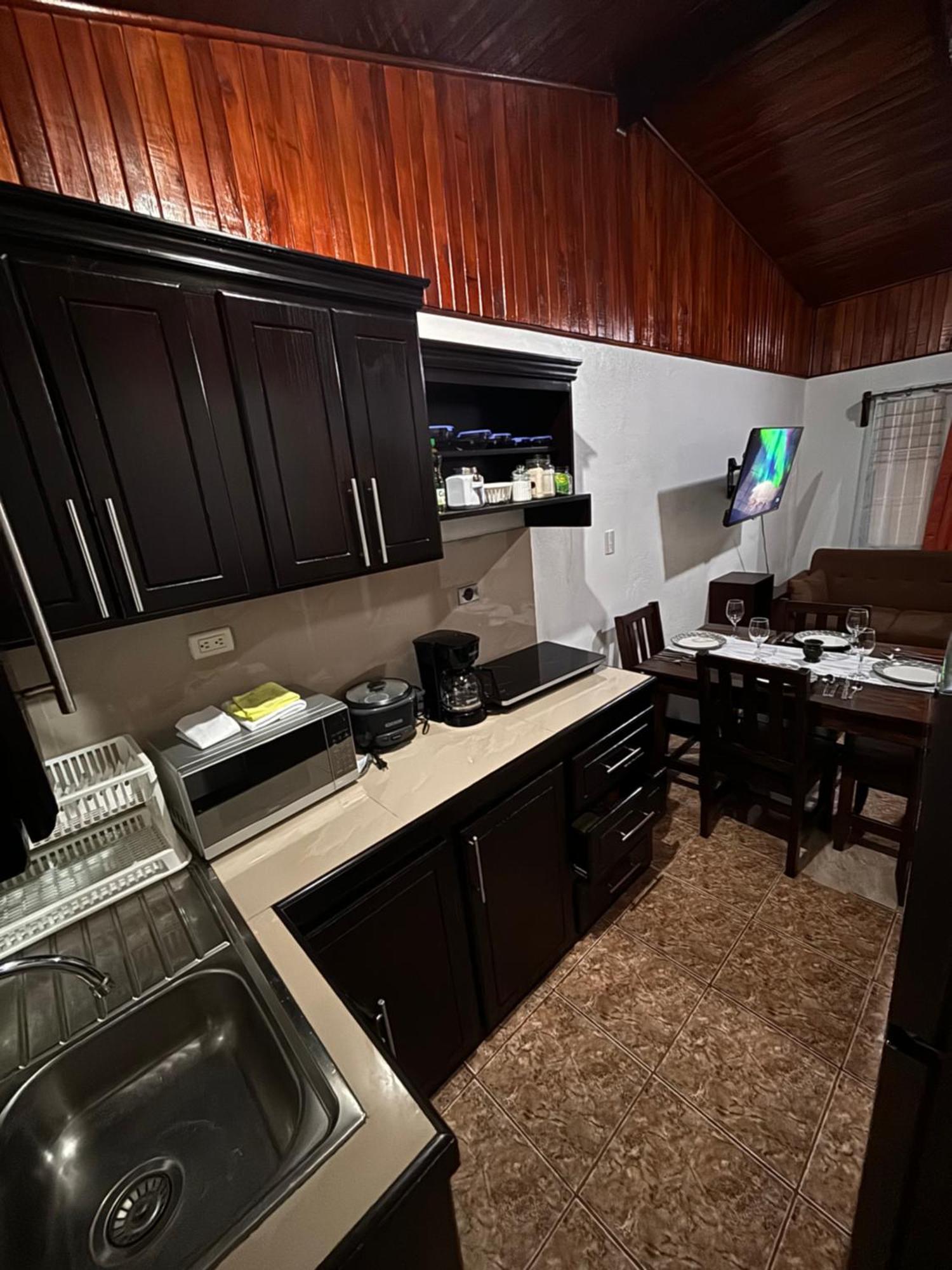 Apartamentos Maily La Fortuna Ngoại thất bức ảnh