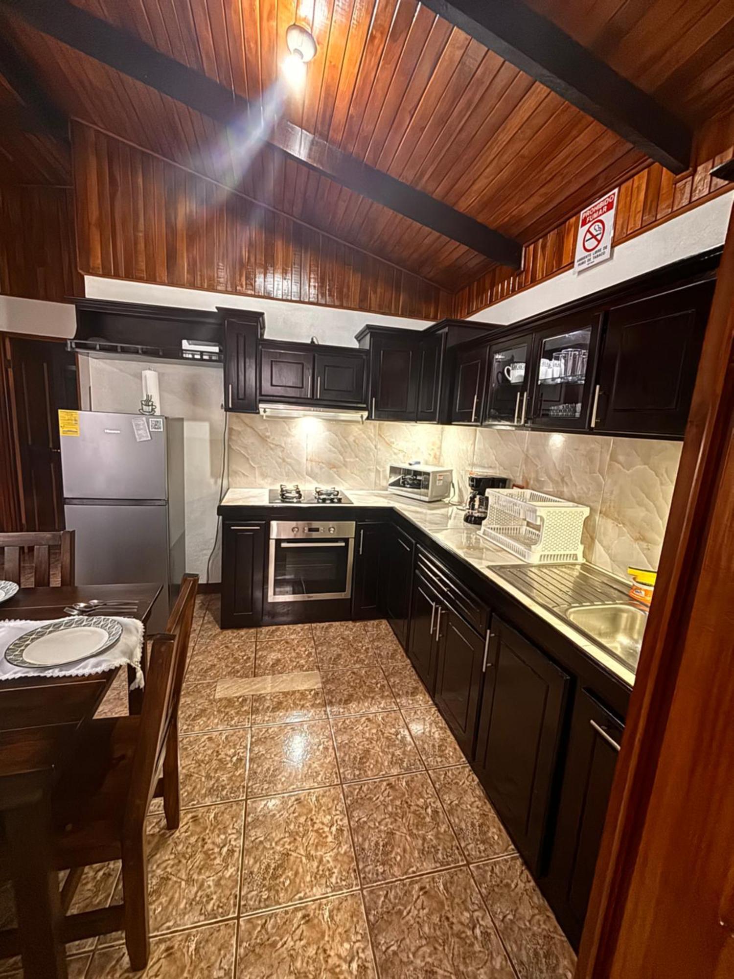 Apartamentos Maily La Fortuna Ngoại thất bức ảnh
