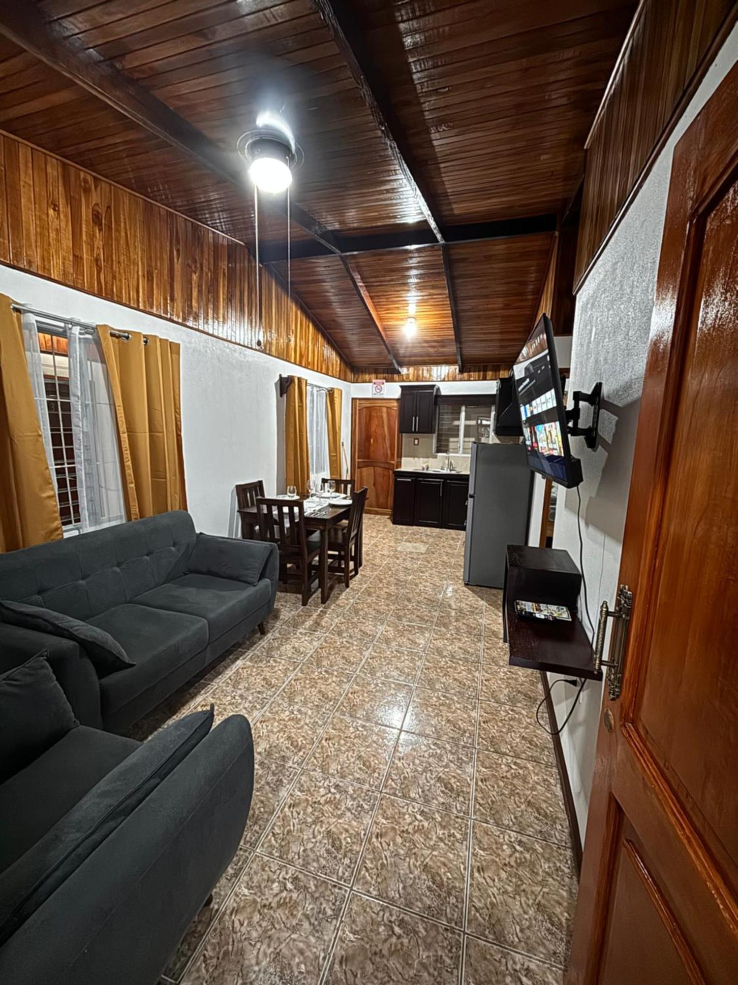 Apartamentos Maily La Fortuna Ngoại thất bức ảnh